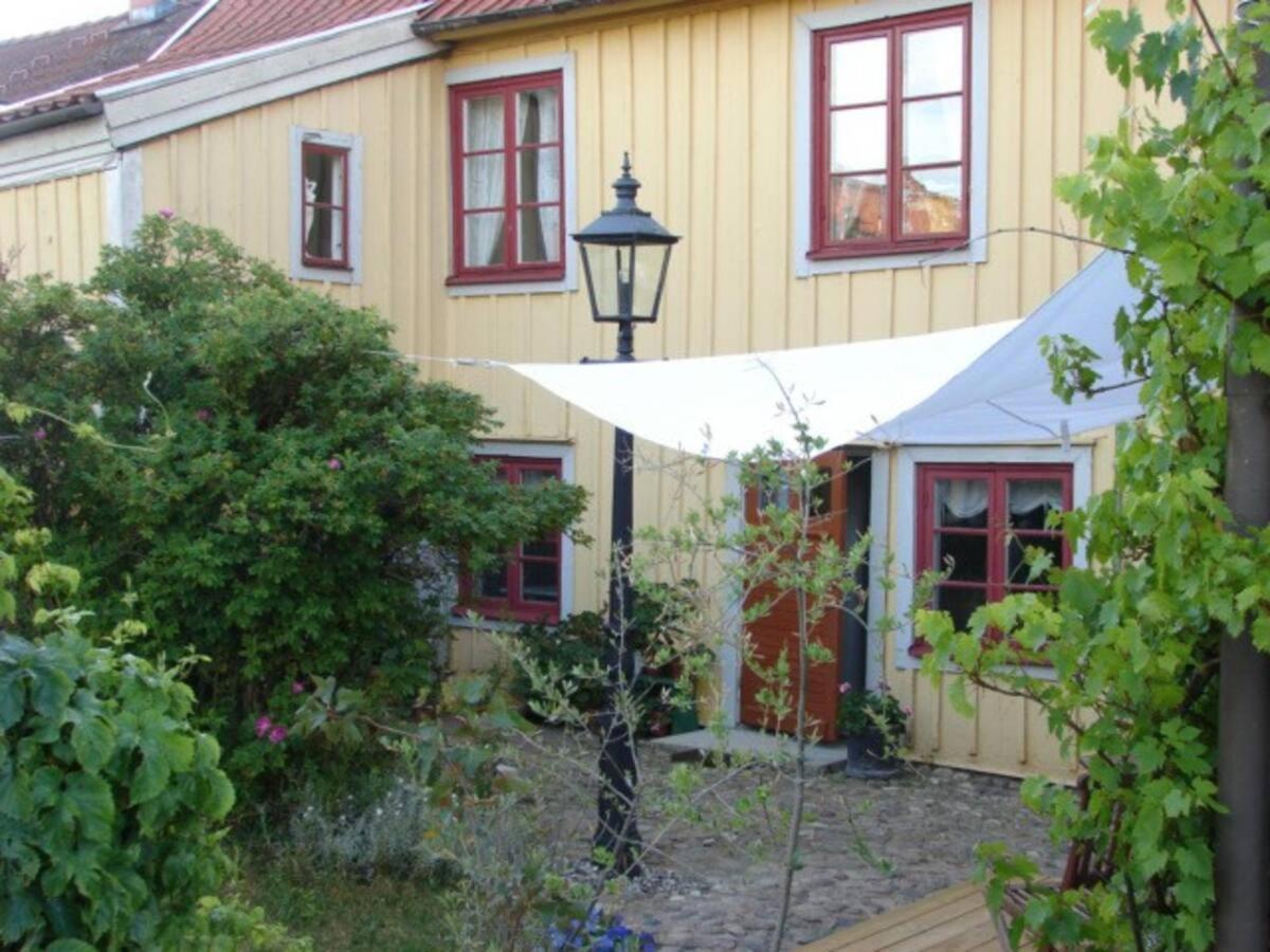 One Room Bed & Breakfast Skanninge Bagian luar foto
